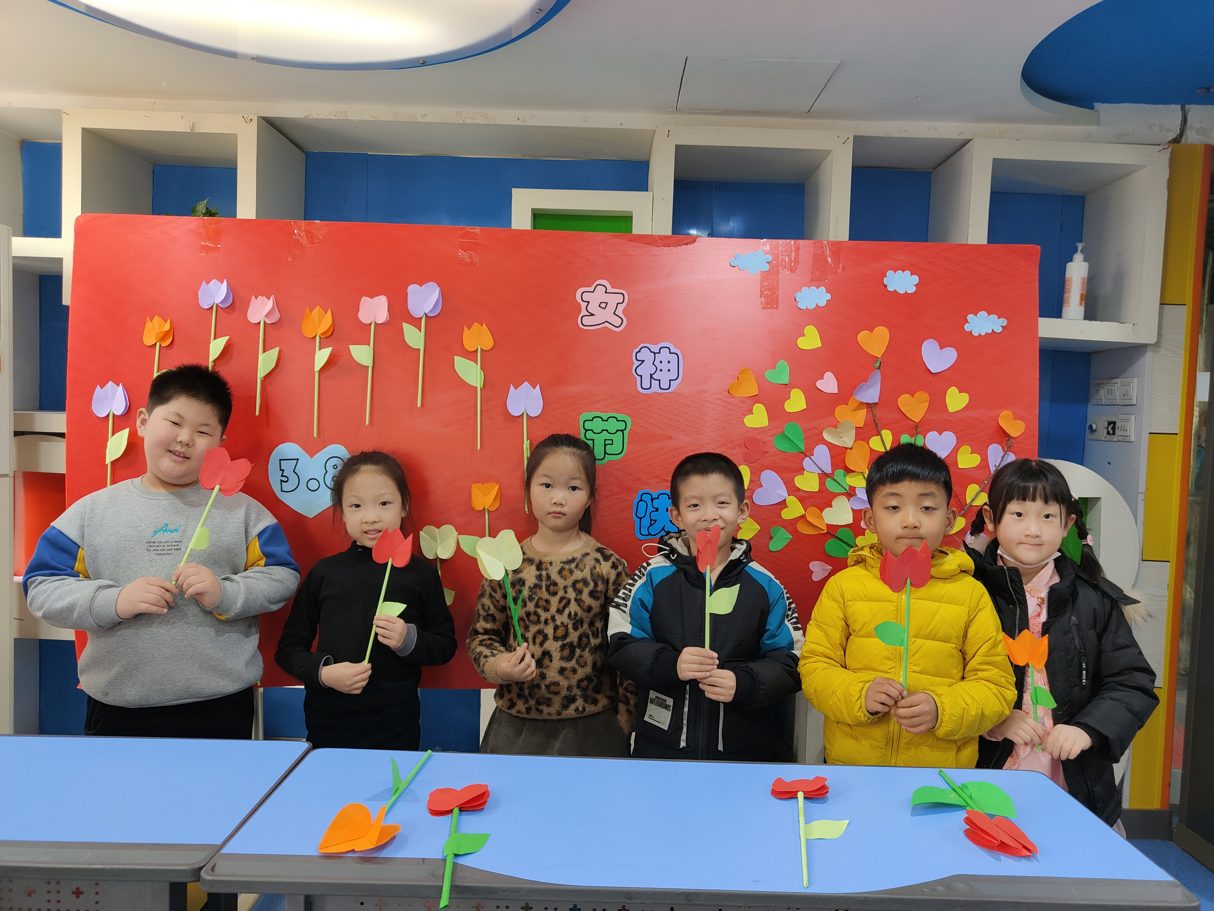 天童教育：当孩子顶嘴时，家长切勿硬碰硬(图1)