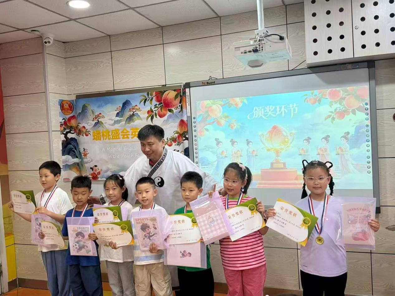 孩子学英语没兴趣？天津天童教育教你怎么点燃第一把火