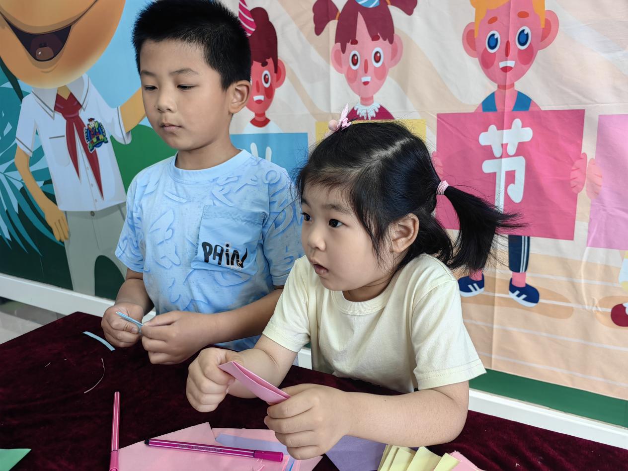 天童美语:让孩子参与更多公益活动(图2) 天童美语:让孩子参与更多公益活动(图2)