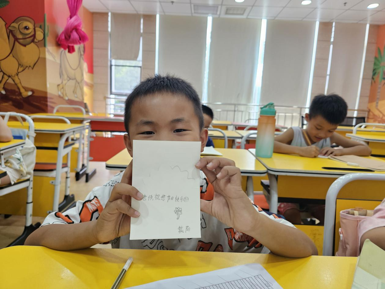 天童美语：让孩子感到被爱的3个瞬间(图2)